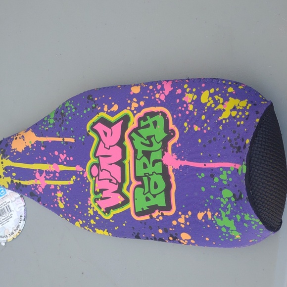 Wine Bottle Koozie Holder New - Picture 4 of 7